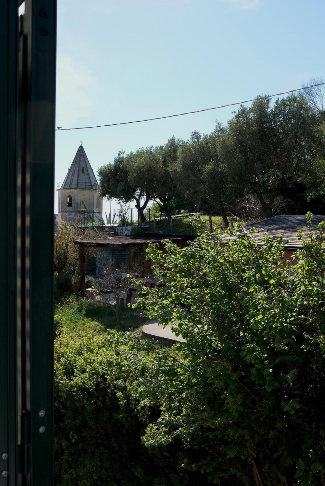 My Place Your Place Corniglia Extérieur photo